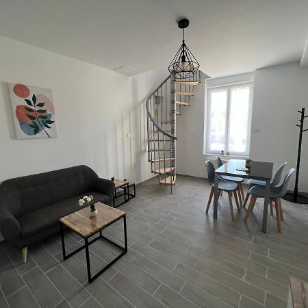 180B - Duplex T2 Tout Confort - Wifi Netflix Le Gond-Pontouvre ภายนอก รูปภาพ