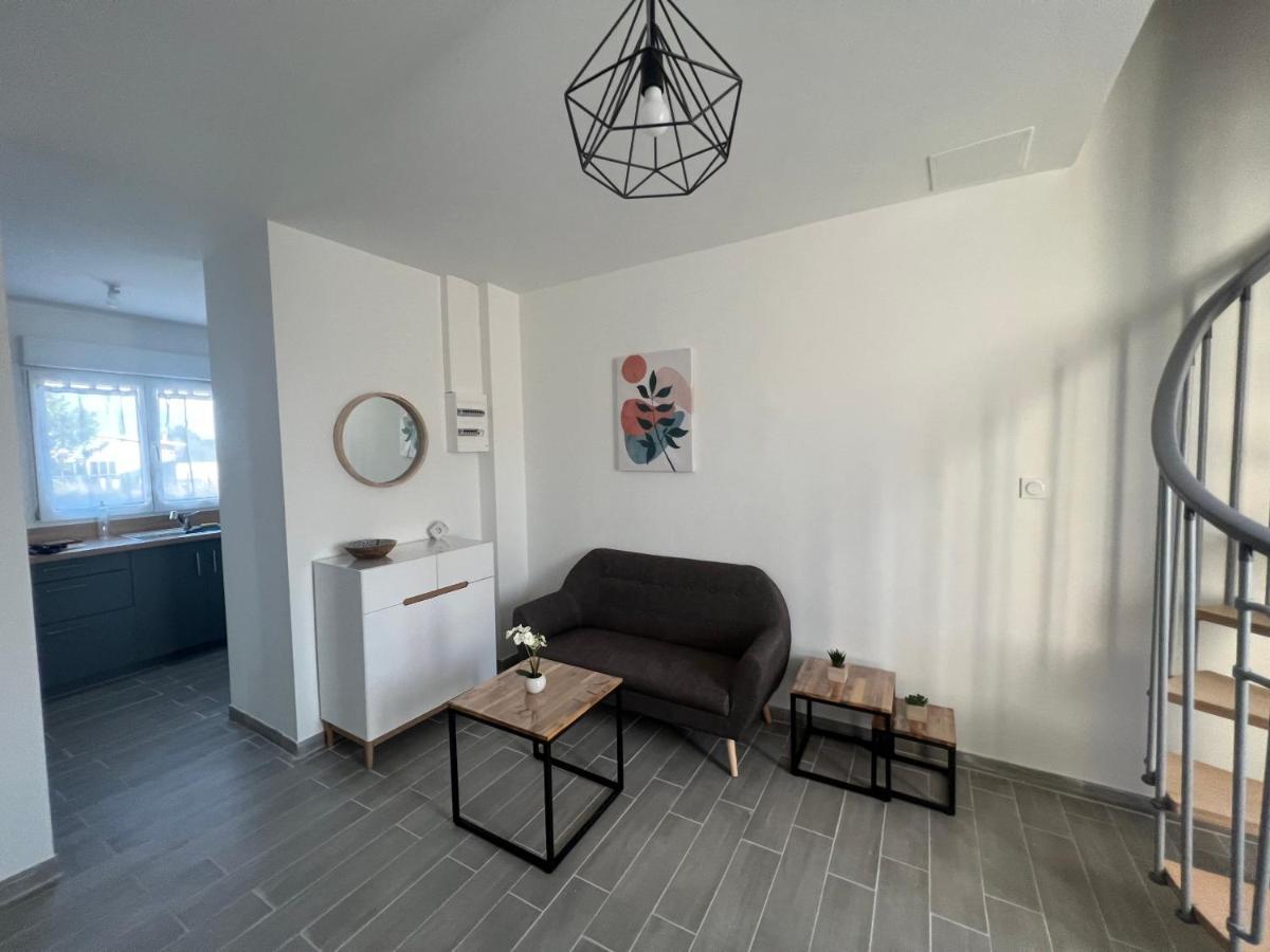 180B - Duplex T2 Tout Confort - Wifi Netflix Le Gond-Pontouvre ภายนอก รูปภาพ